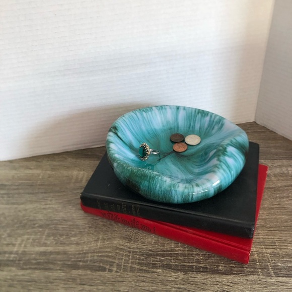 Vtg Abstract Blue Mountain Pottery Dish - Picture 1 of 12
